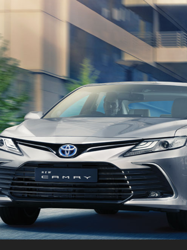 Toyota Camry Car Launched 2022 – pictures